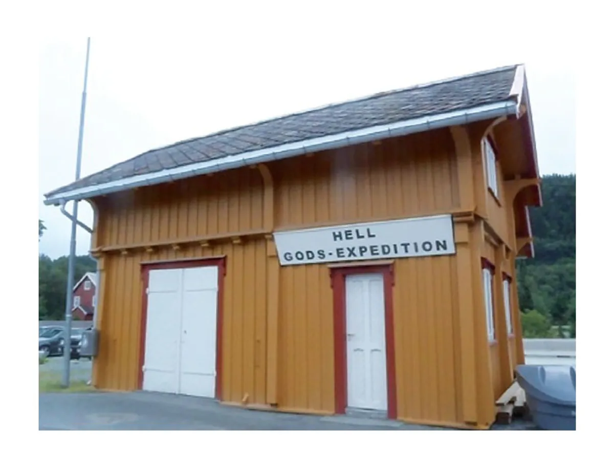 NMJ Skyline Hell godshus 90-talls utg, ferdigmodell