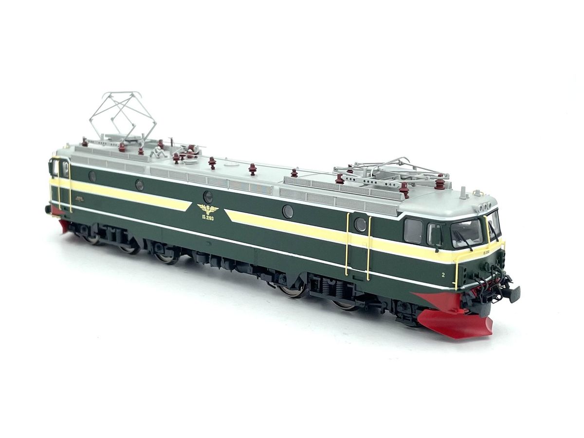 NMJ Topline - NSB El15.2193 grønn, gammeldesign logo, 2 ventilatorrekker, Røde ploger