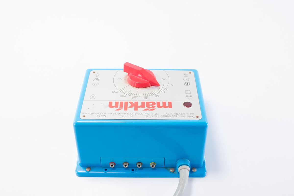 Bruktkroken - Märklin 6631 analog transformator