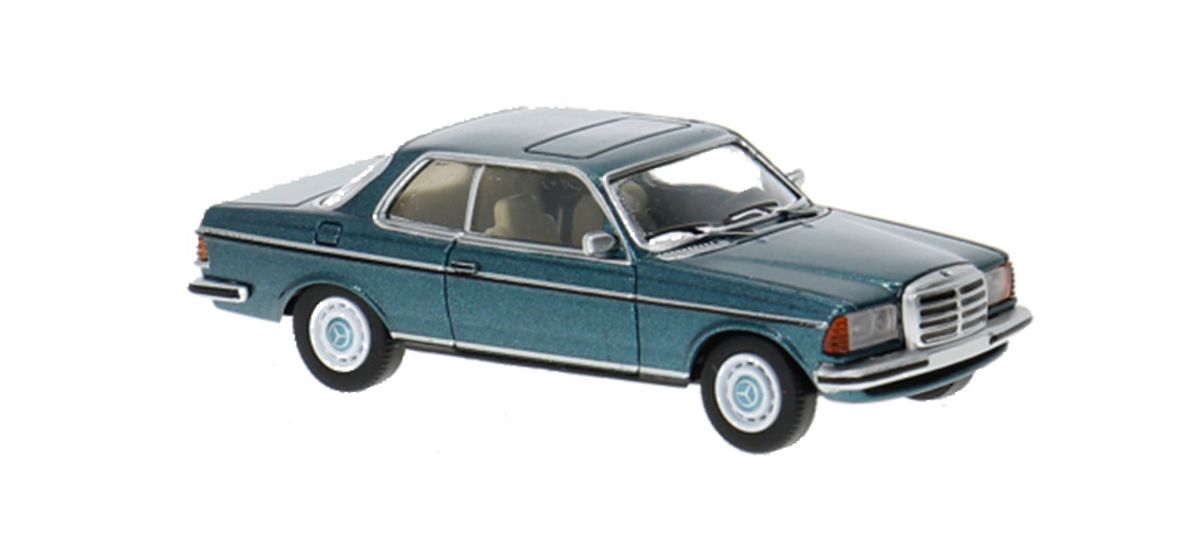 PCX87 - Mercedes C123 Coupe, grønn