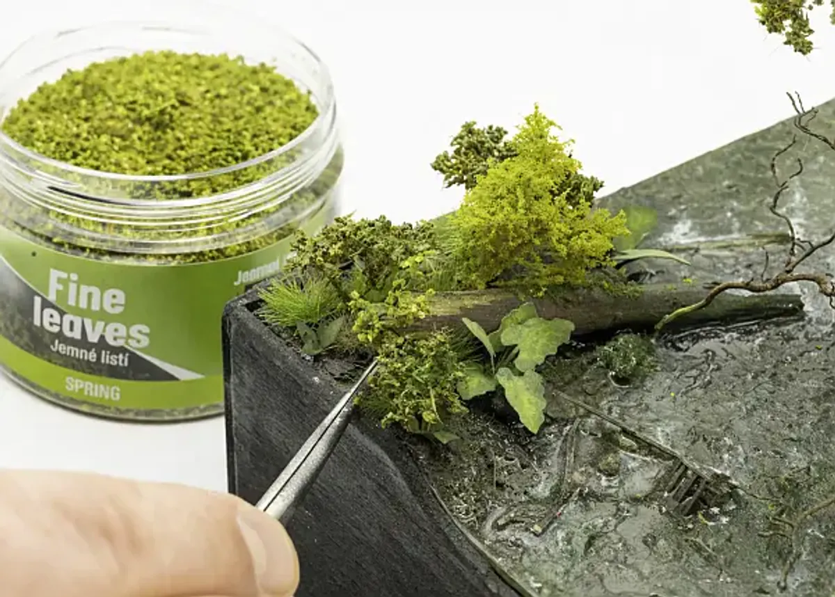 Model Scene - Fine leaves, lys grønn